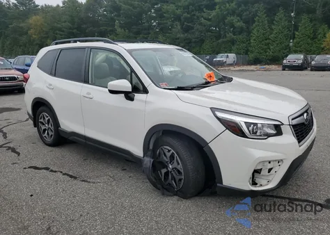 2020 Subaru Forester Premium z USA, uszkodzony, nr VIN JF2SKAJC8LH421585